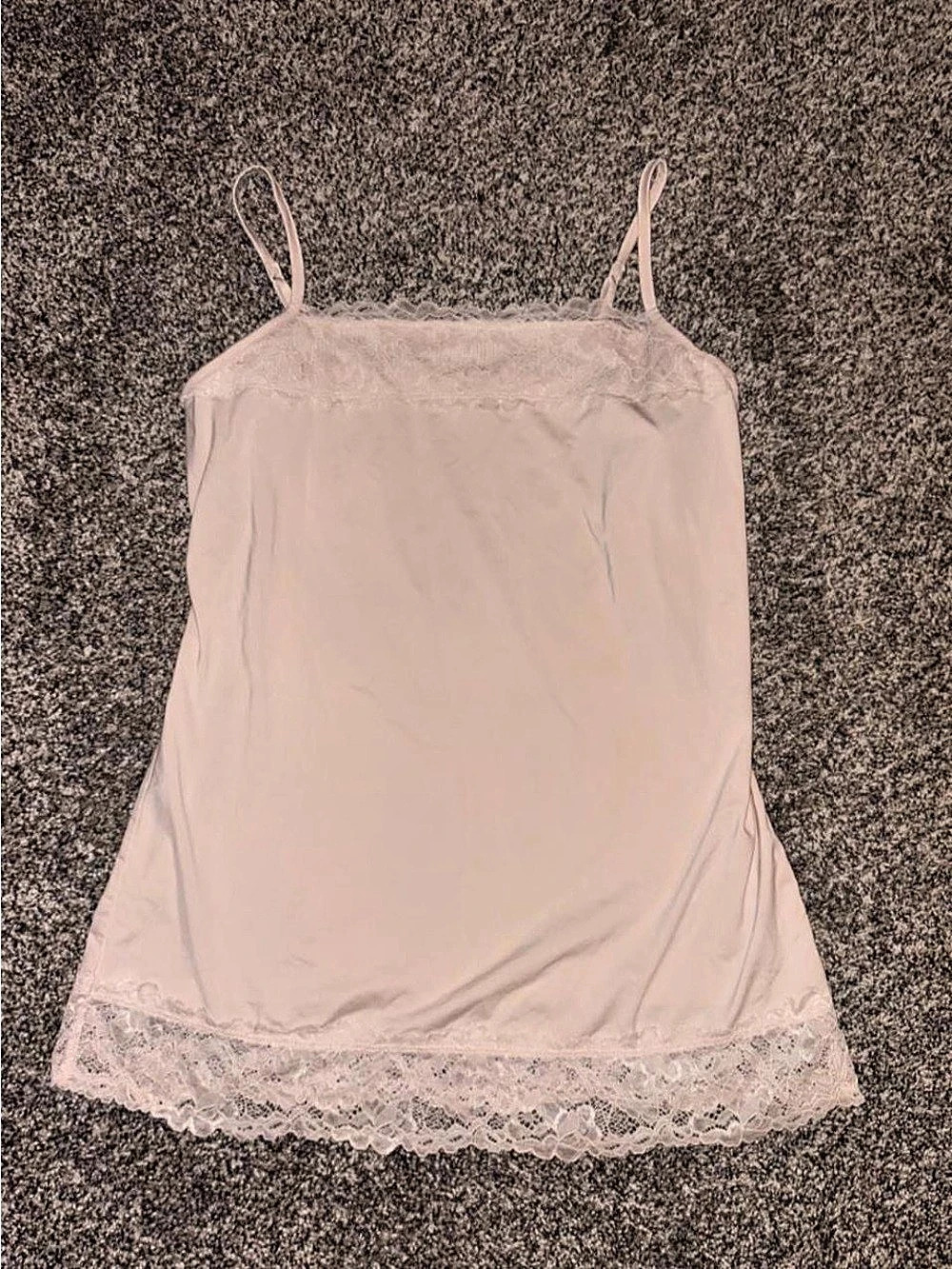 Y2K Maurices cami top with lace trim